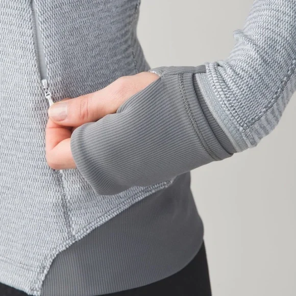 Lululemon Runderful half zip jacket size 4 - Picture 10 of 10